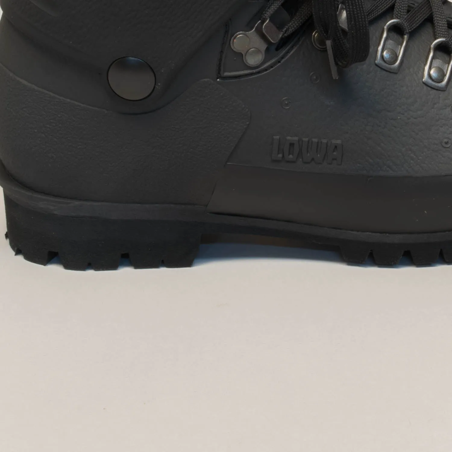 Lowa Civetta Plastic Mountaineering Boots