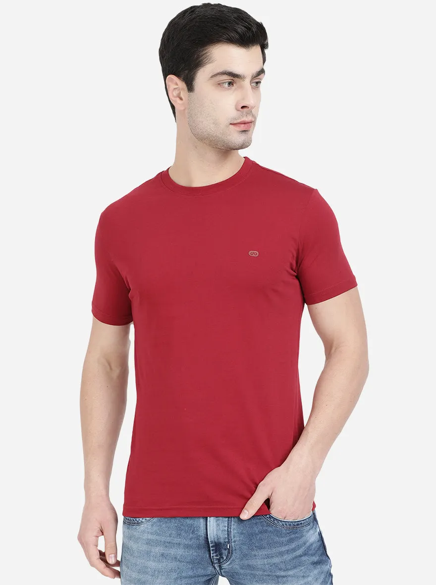 Rio Red Solid Slim Fit T-Shirt | JadeBlue