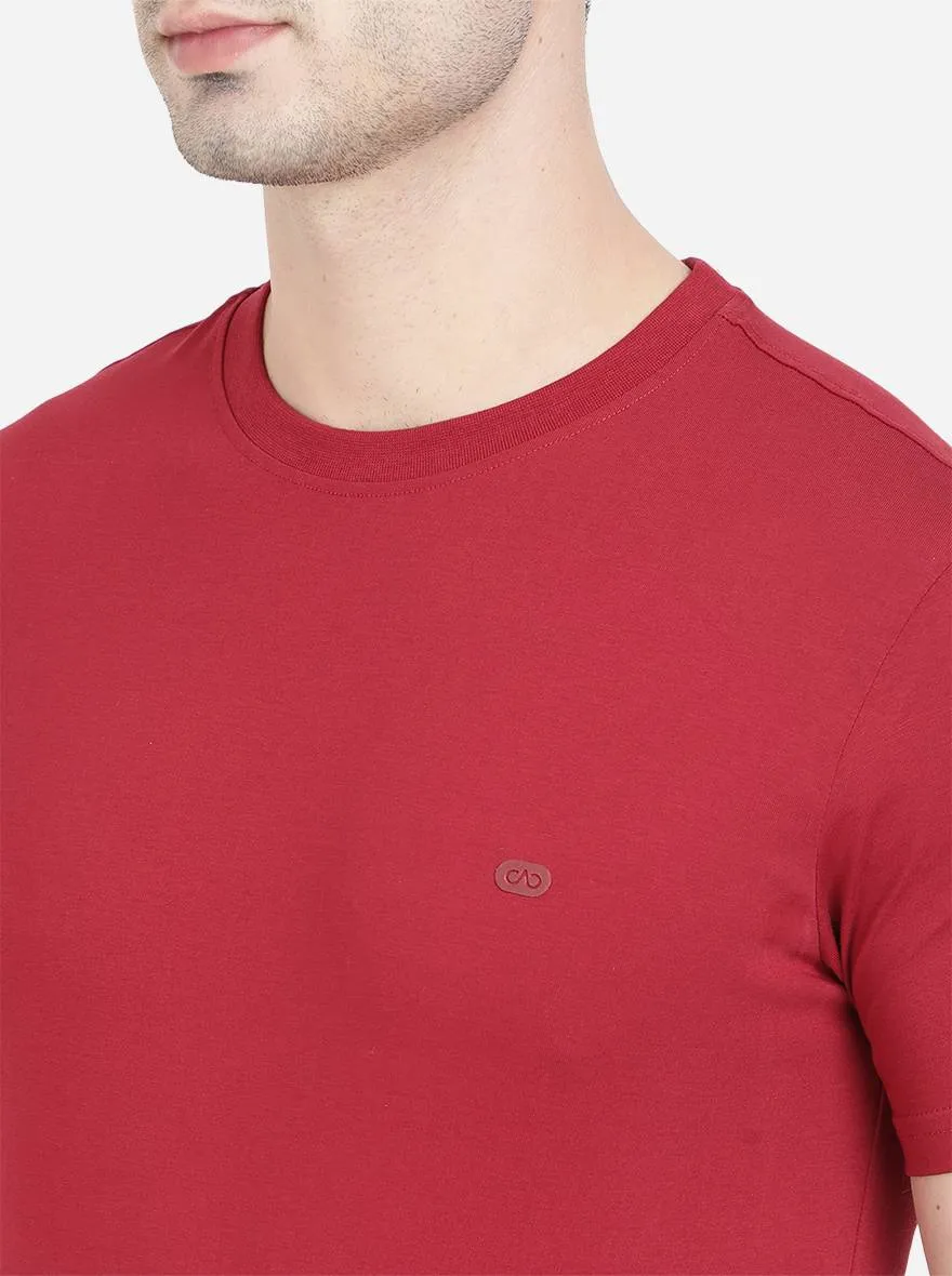 Rio Red Solid Slim Fit T-Shirt | JadeBlue